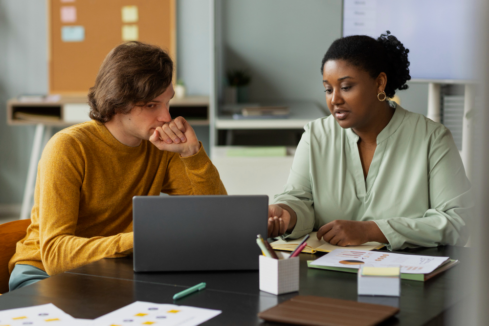 Os principais tipos de feedback e como aplicá-los na prática