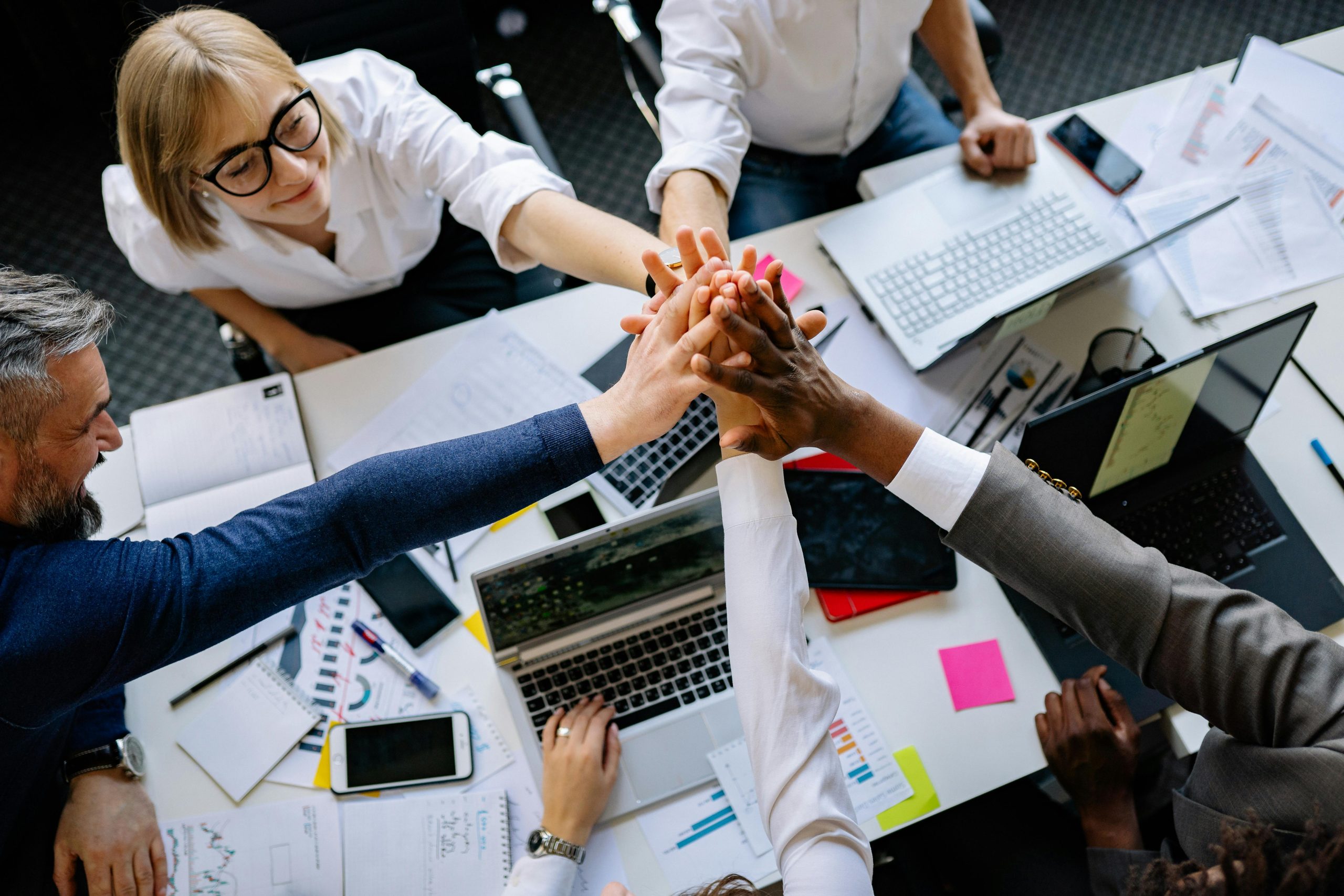Trabalho em equipe: como a colaboração pode impulsionar sua carreira